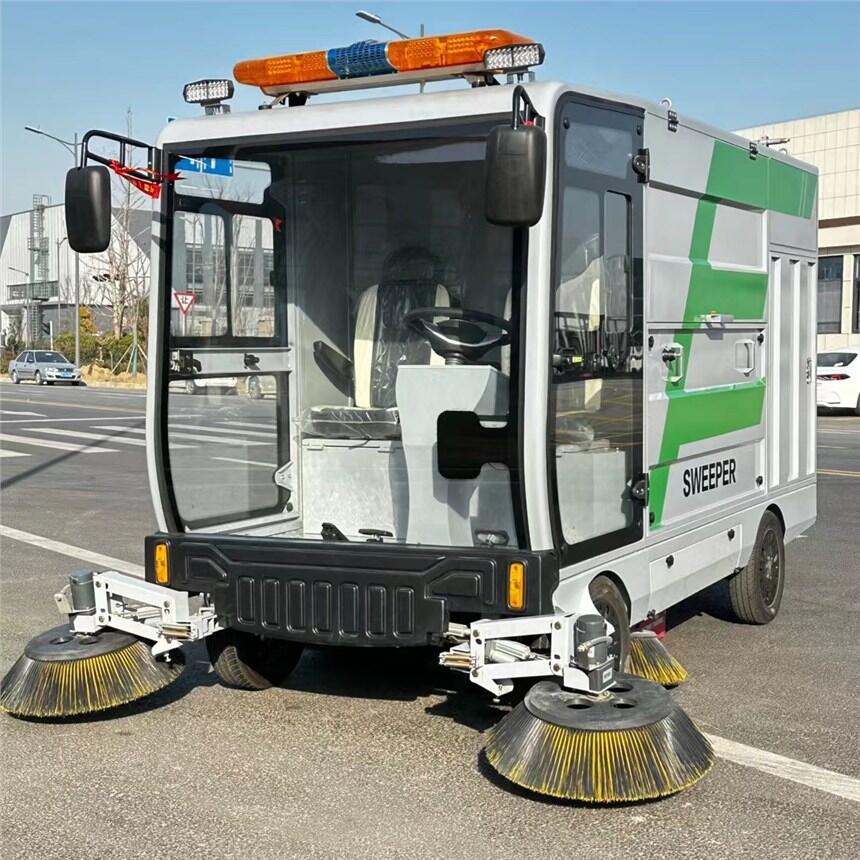 四輪吸塵灑水吸塵清洗掃地車YX240L 湛江置換回收維保園林綠化市容掃地機